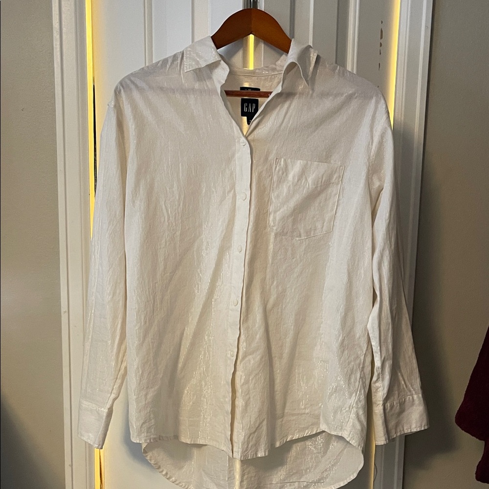GAP Cream Pinstripe Blouse Sparkly